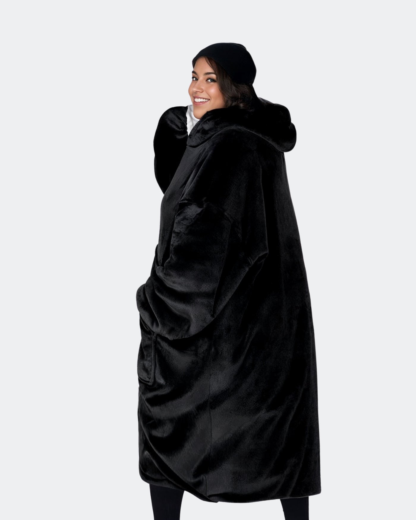 EXTRA LONG ADULTS BLANKET HOODIE - BLACK