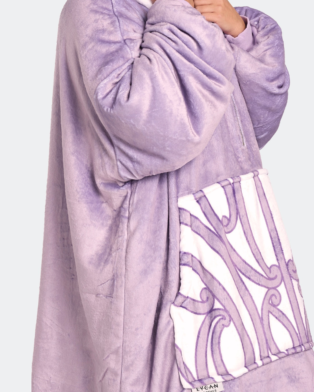EXTRA LONG ADULT BLANKET HOODIE - WAIPOROPORO