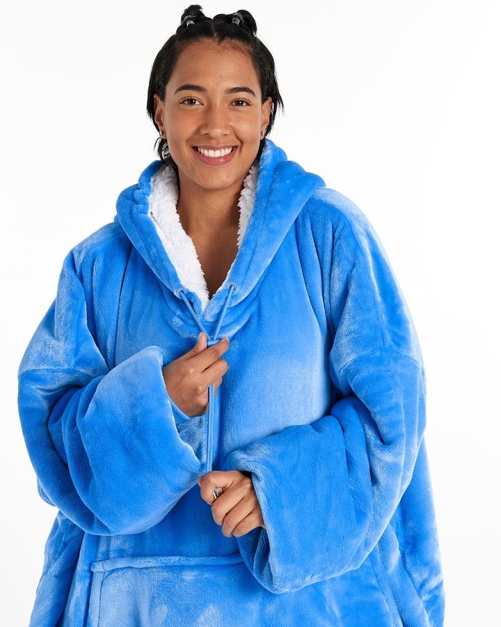 ADULTS BLANKET HOODIE - BLUE